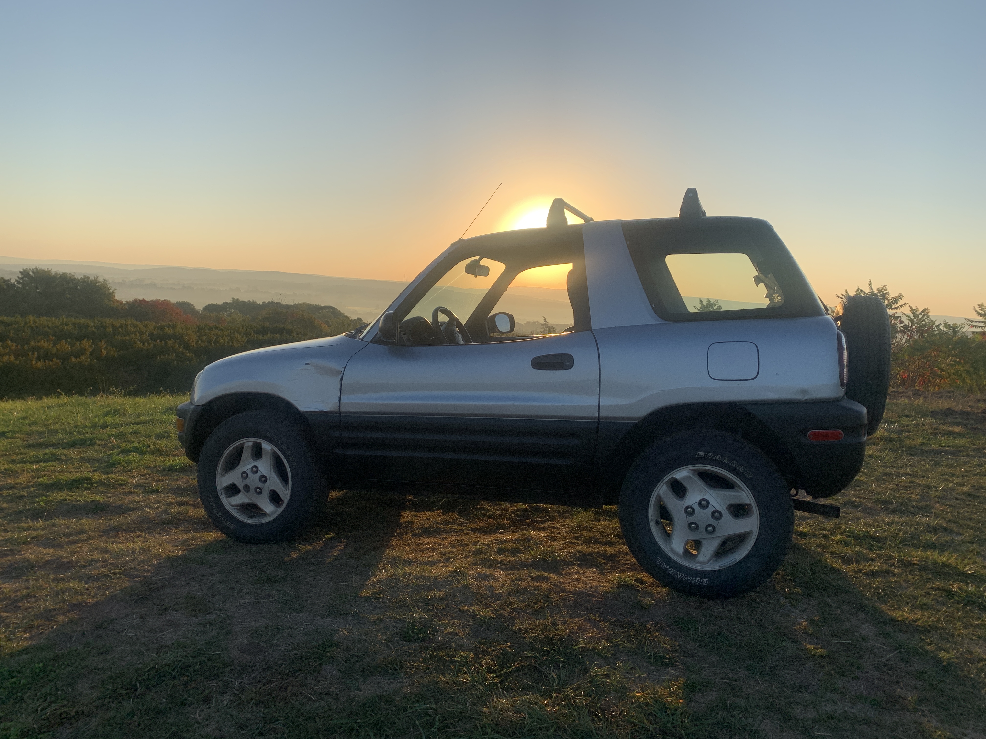1998 Toyota RAV4 2 Door AWD — photo 84
